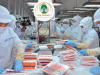 NHÂN VIÊN NỮ CHẾ BIẾN THỰC PHẨM