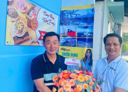 RA MẮT ĐIỂM TIẾP NHẬN HỒ SƠ 01
